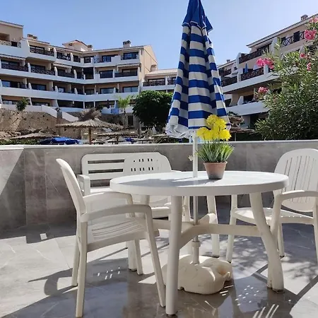 Royal Park Albatross, Golf Del Sur-stunning 1 Bed