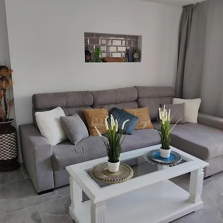 Royal Park Albatross, Golf Del Sur-stunning 1 Bed
